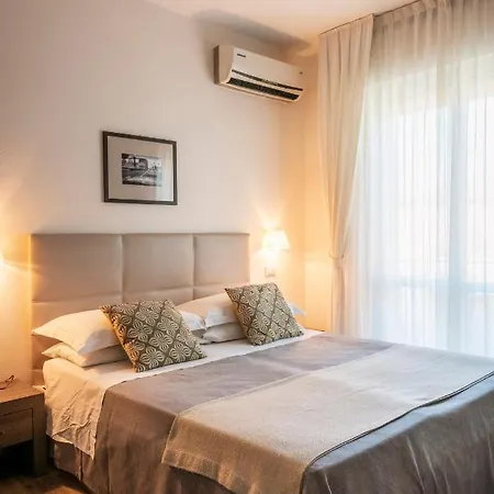 Hotel Mira Mare Sea 4*